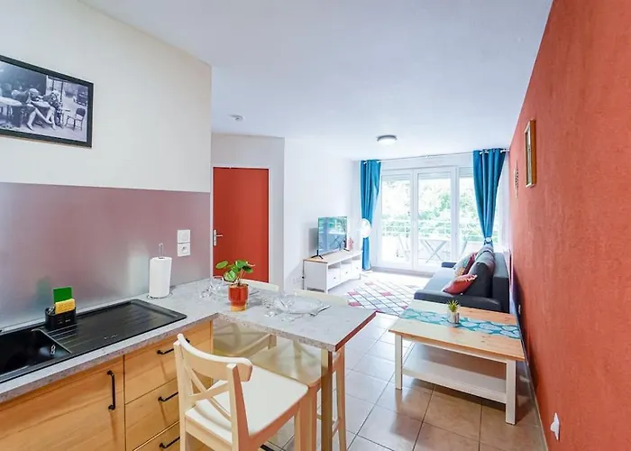 10mn Parking Prive Apartment